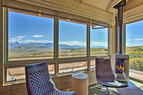 Bright and Modern Escape with San Juan Mtn Views!